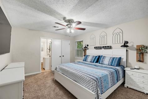5729 Wedgmont Circle N Fort Worth TX 76133