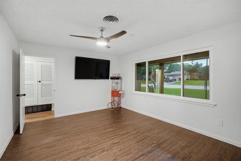 5729 Wedgmont Circle N Fort Worth TX 76133