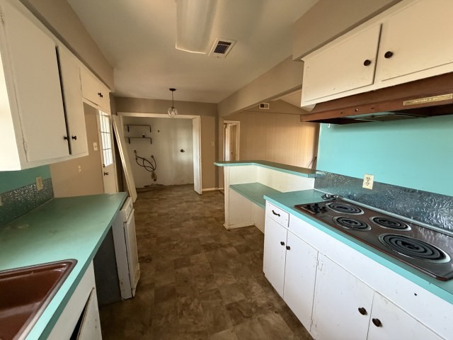 100 Post Oak Hilltop Lakes TX 77871