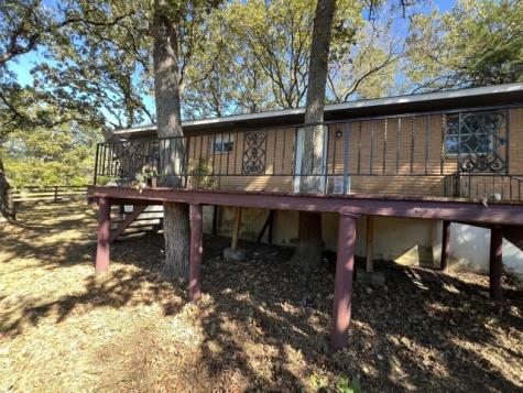100 Post Oak Hilltop Lakes TX 77871