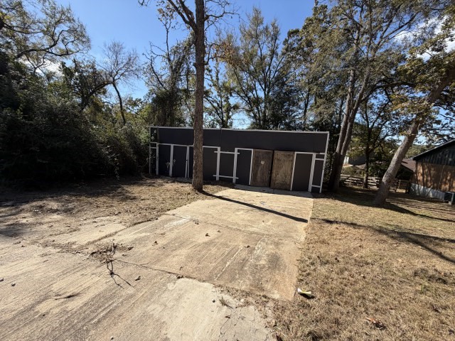 100 Post Oak Hilltop Lakes TX 77871