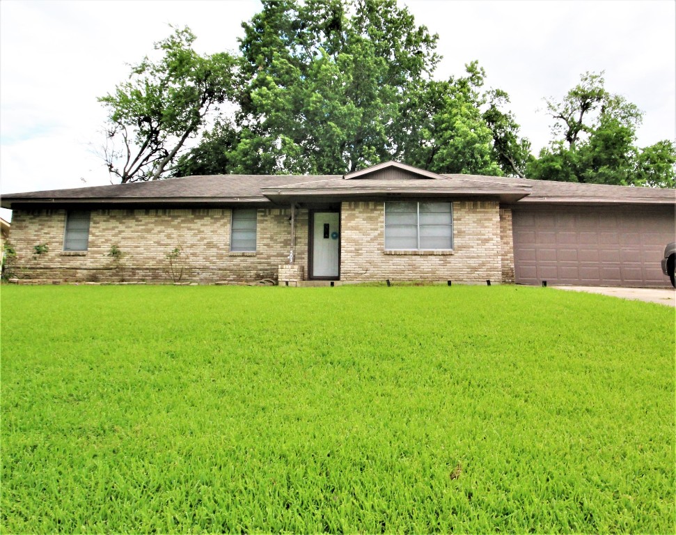 503 Charlotte Street Greenville TX 75402