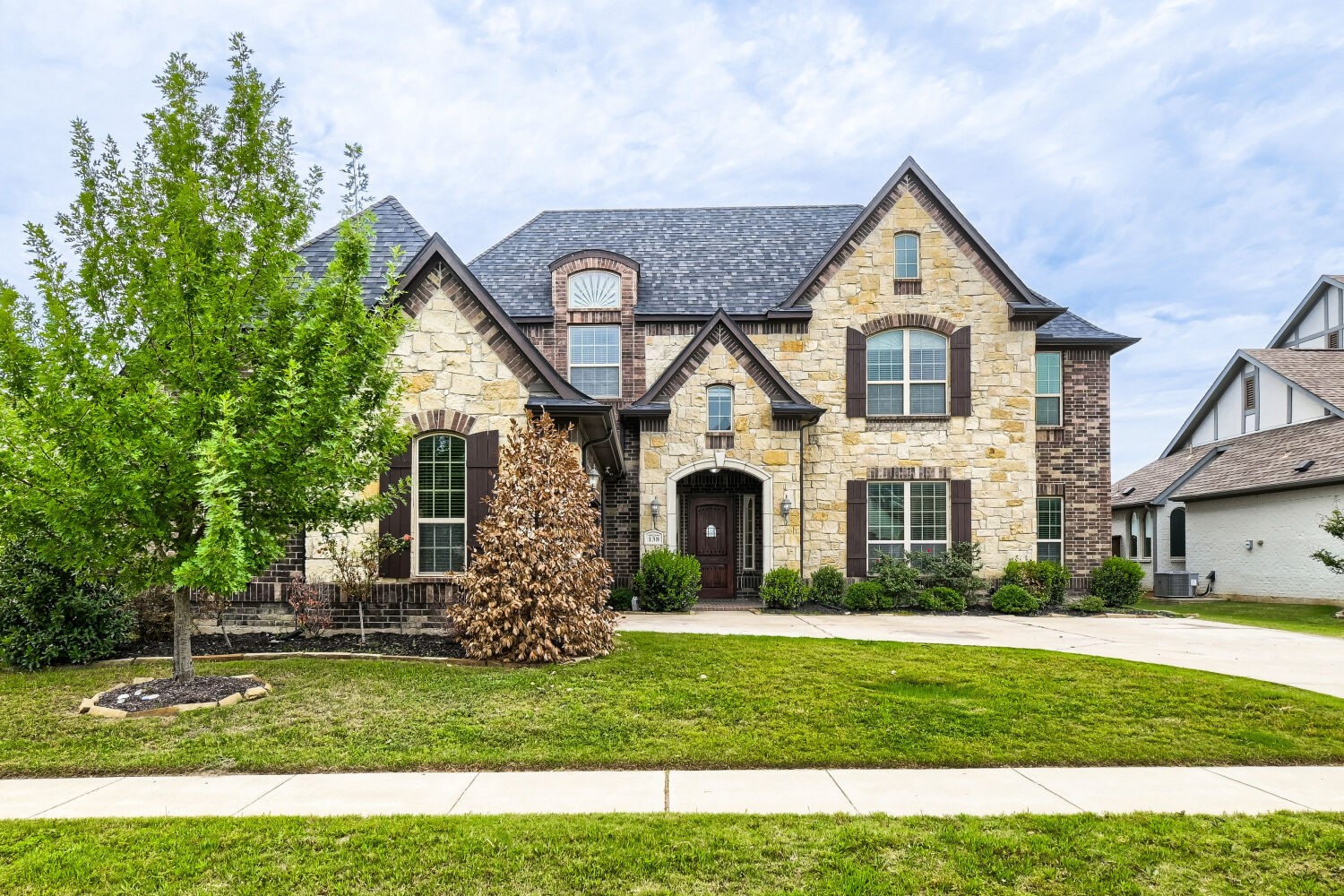 138 Fairweather Drive Burleson TX 76028