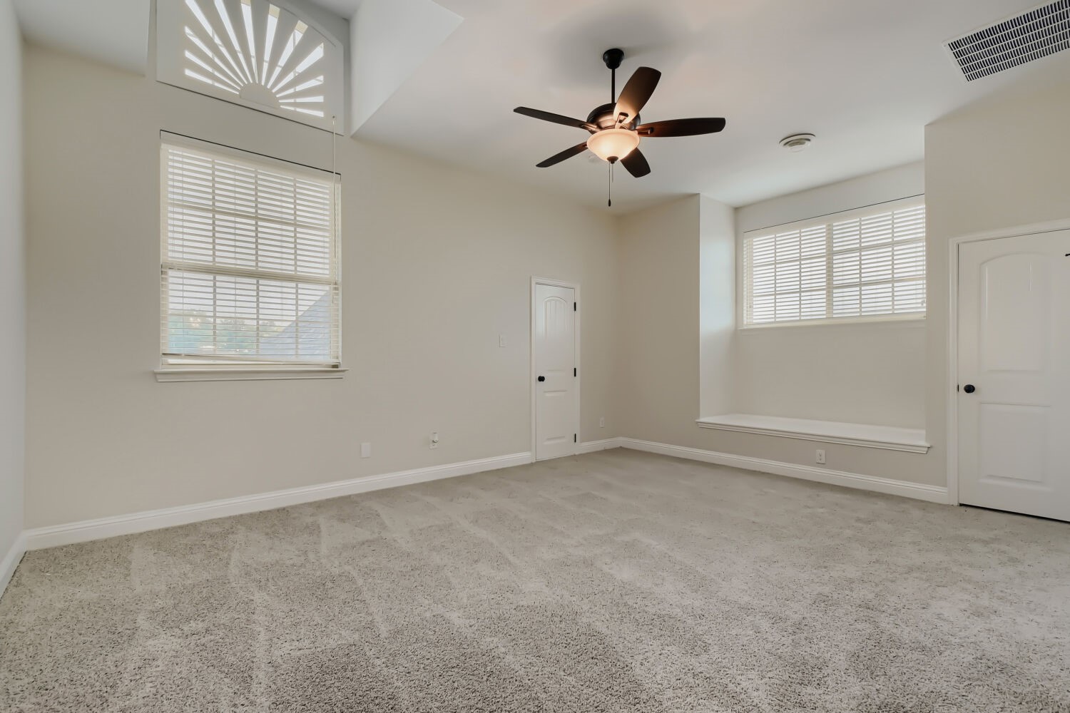 138 Fairweather Drive Burleson TX 76028