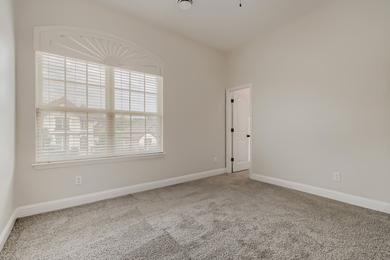 138 Fairweather Drive Burleson TX 76028