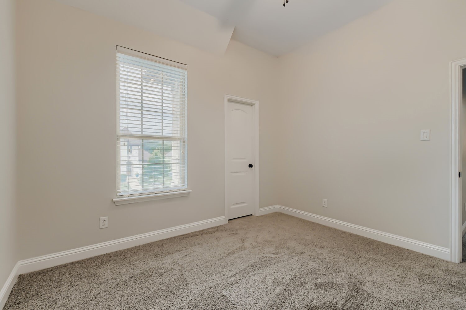 138 Fairweather Drive Burleson TX 76028
