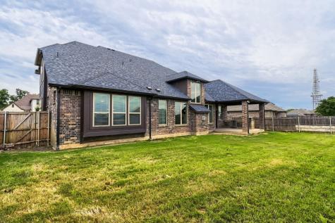 138 Fairweather Drive Burleson TX 76028