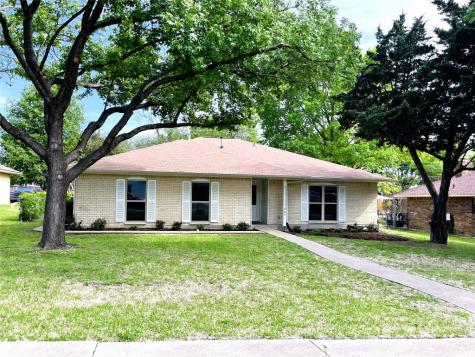 905 Casa Linda Street Ennis TX 75119