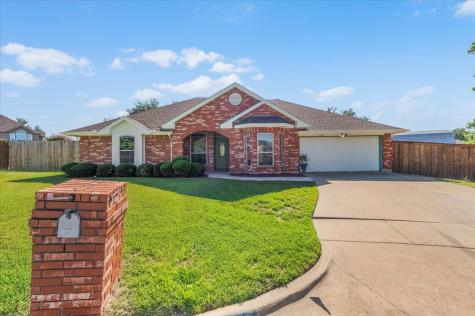 7658 Moss Court North Richland Hills TX 76182