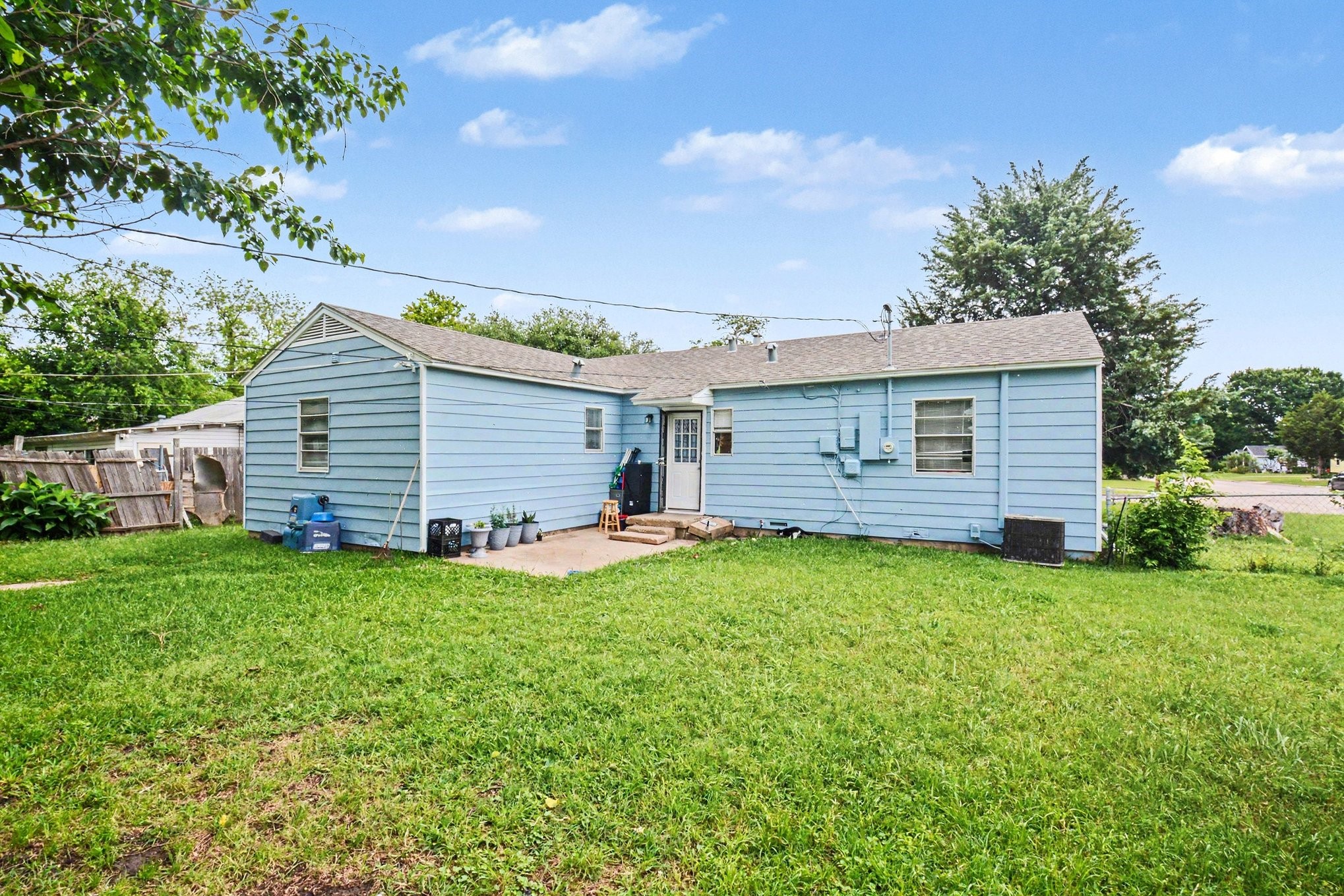 2889 Beasley Drive Garland TX 75041