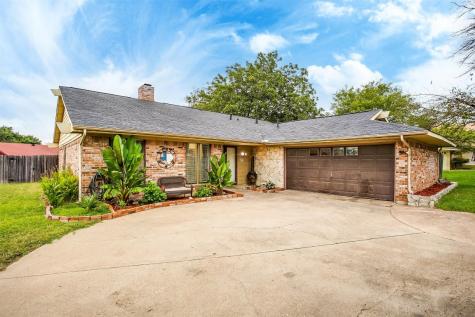 8928 S Normandale Street Fort Worth TX 76116