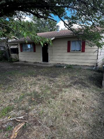 205 Greenmeadow Lane Clyde TX 79510