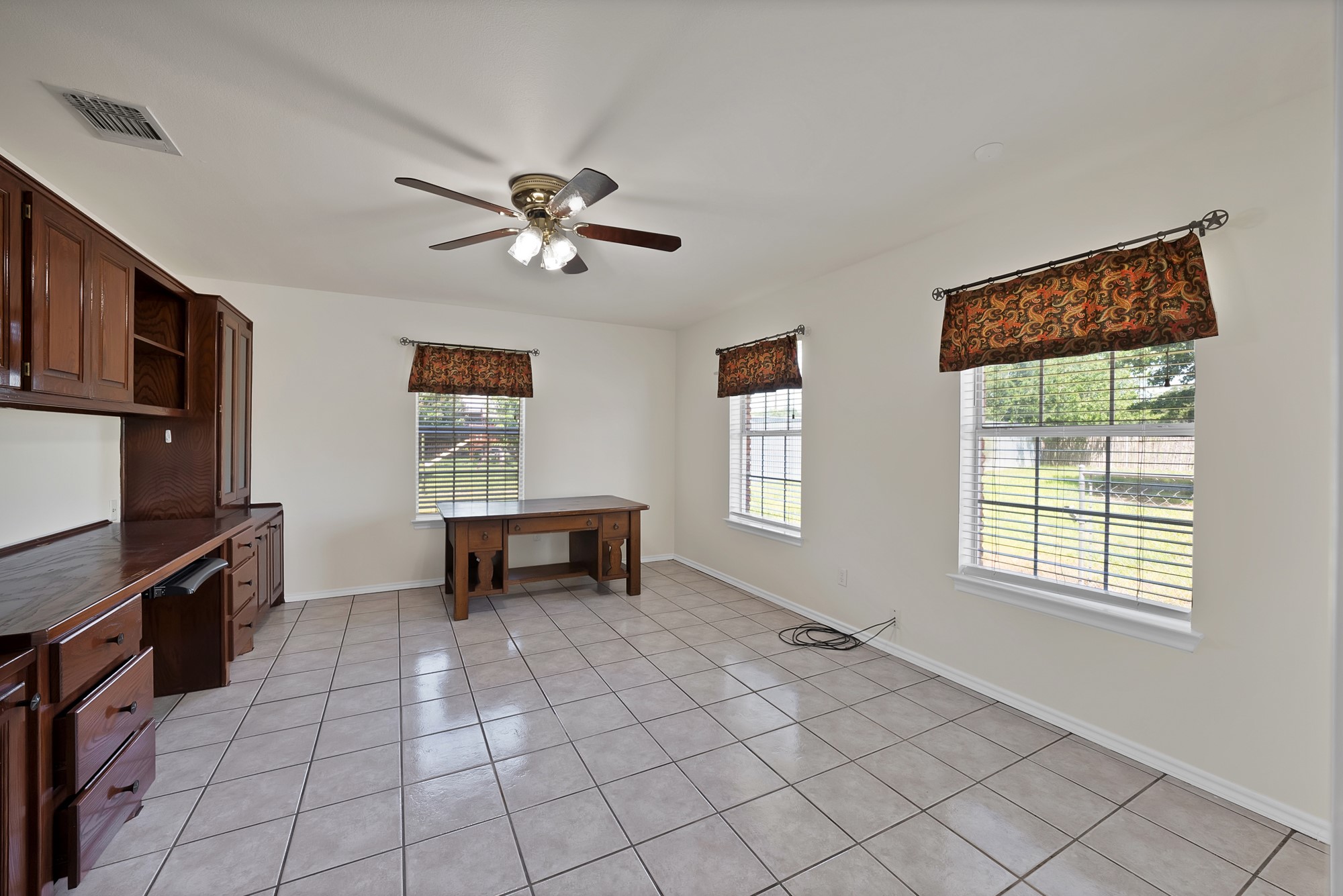 1815 Newport Road Weatherford TX 76086