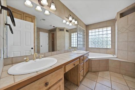1815 Newport Road Weatherford TX 76086