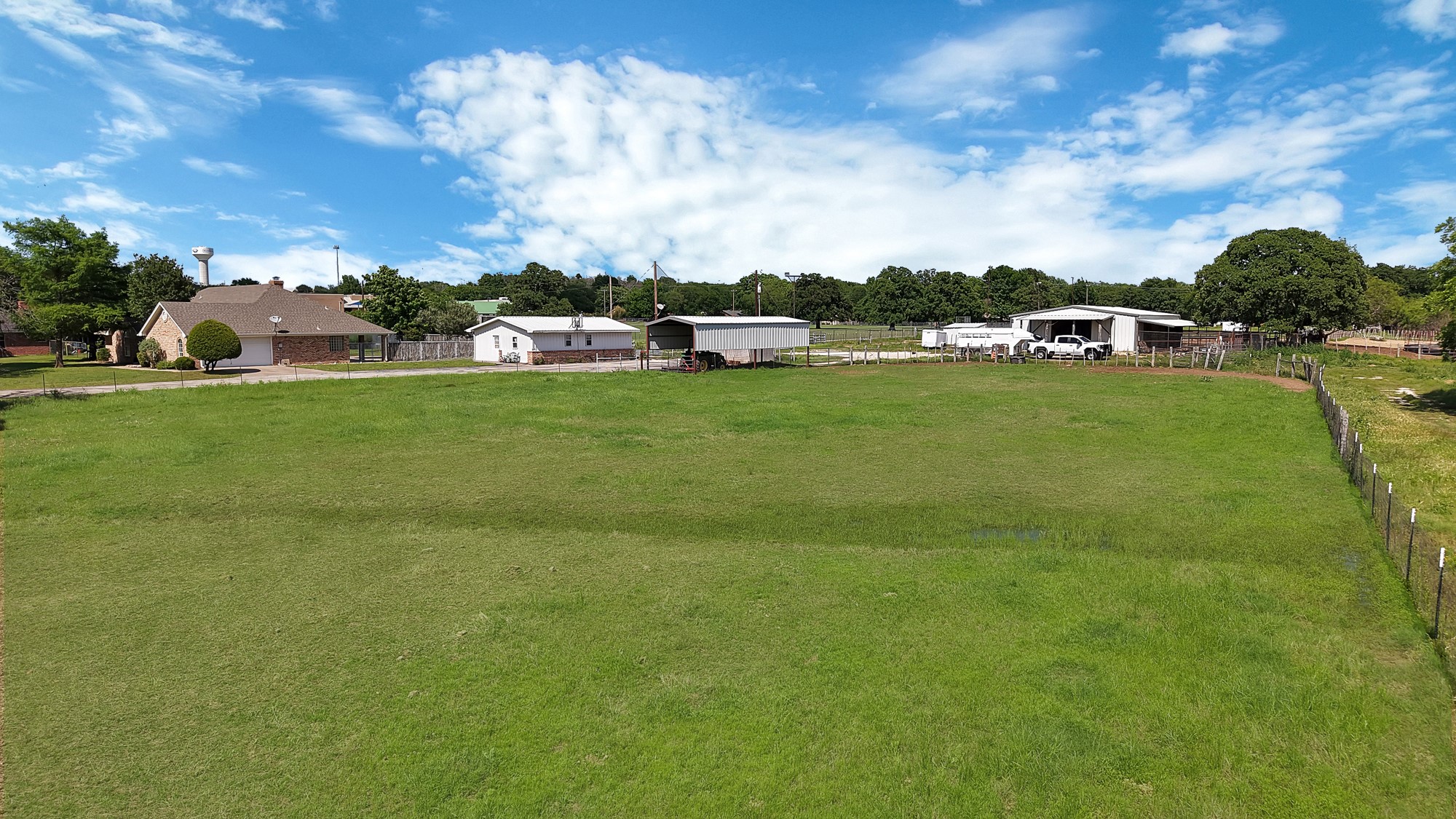 1815 Newport Road Weatherford TX 76086