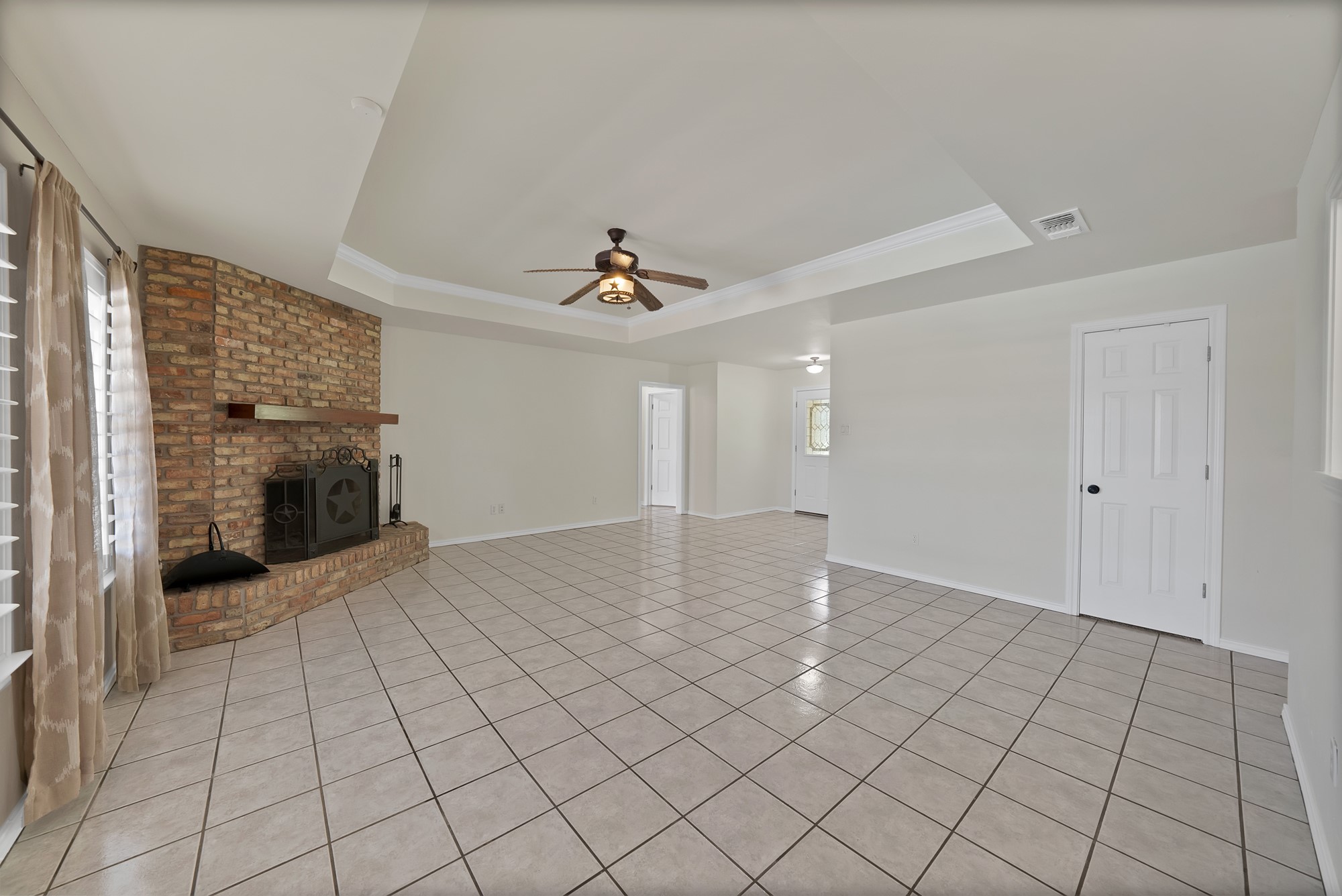 1815 Newport Road Weatherford TX 76086