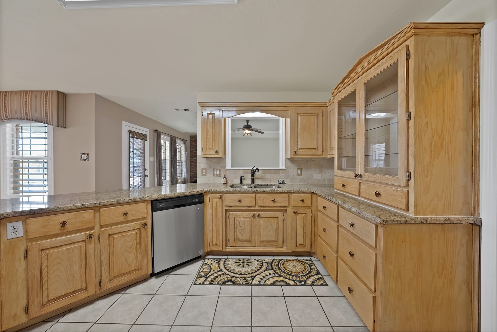 1815 Newport Road Weatherford TX 76086