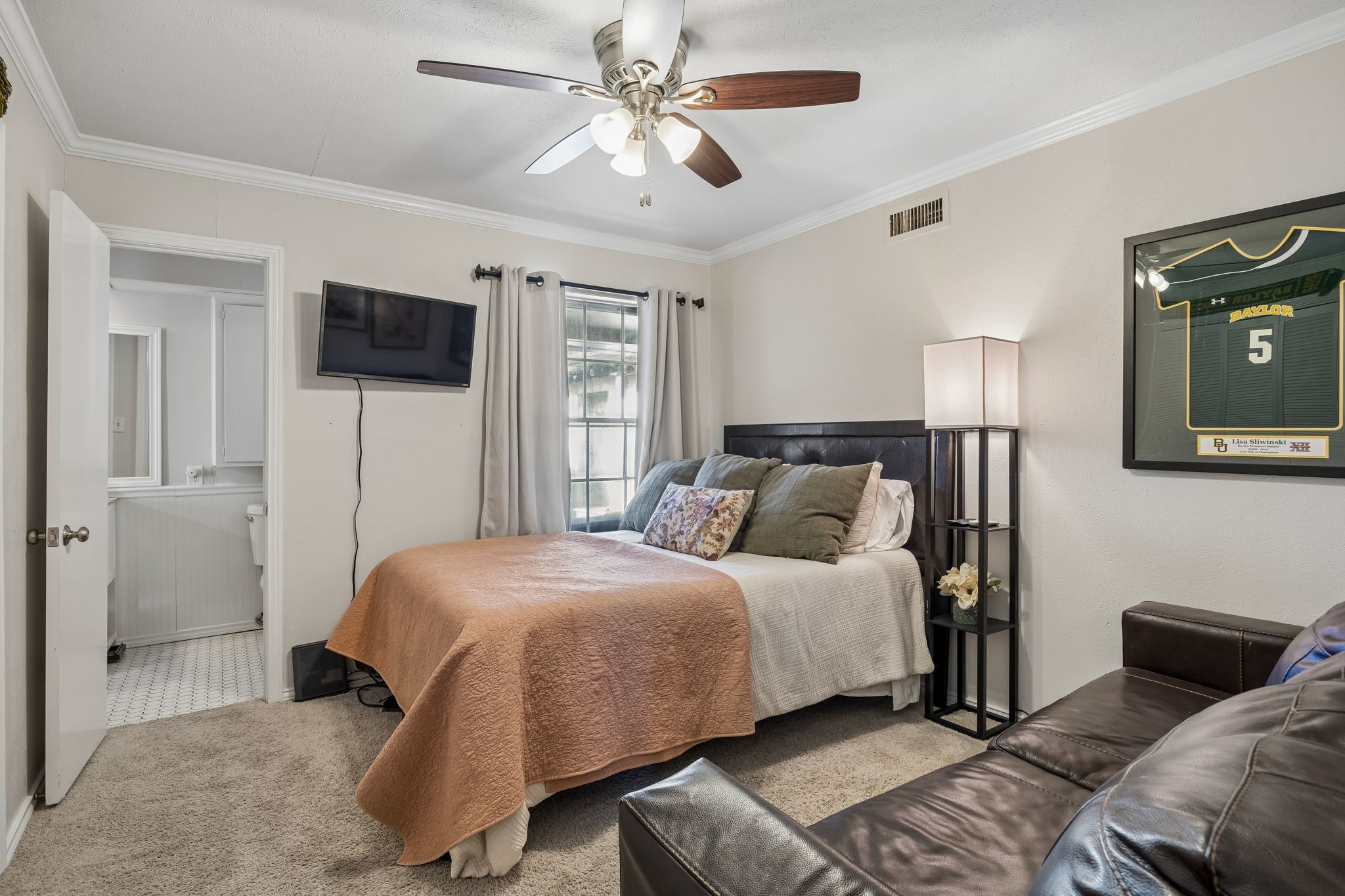 5622 Ledgestone Drive Dallas TX 75214