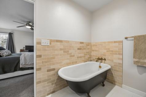 5622 Ledgestone Drive Dallas TX 75214