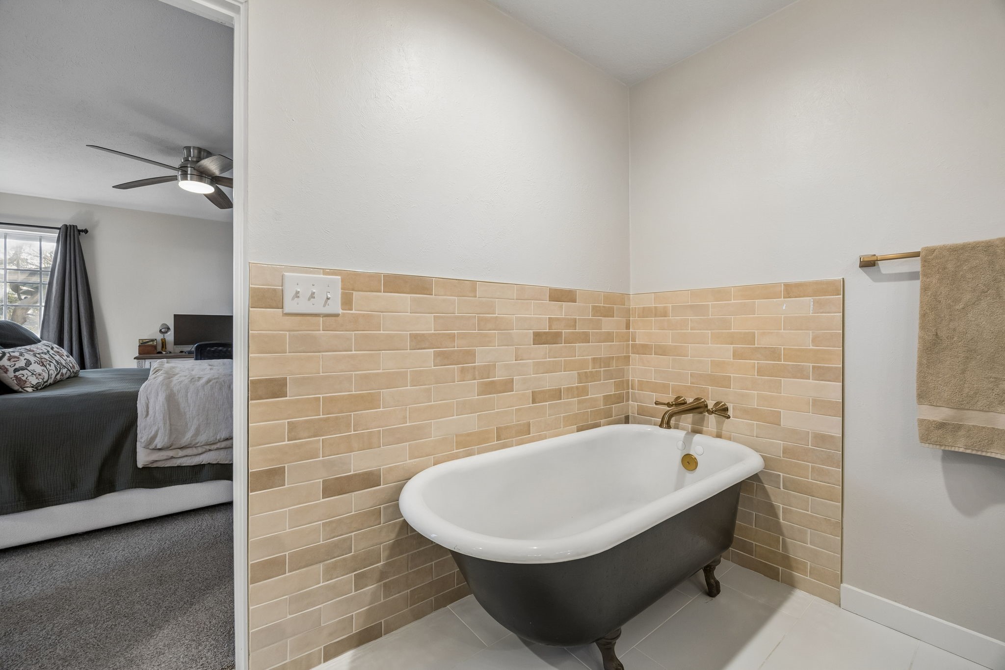 5622 Ledgestone Drive Dallas TX 75214