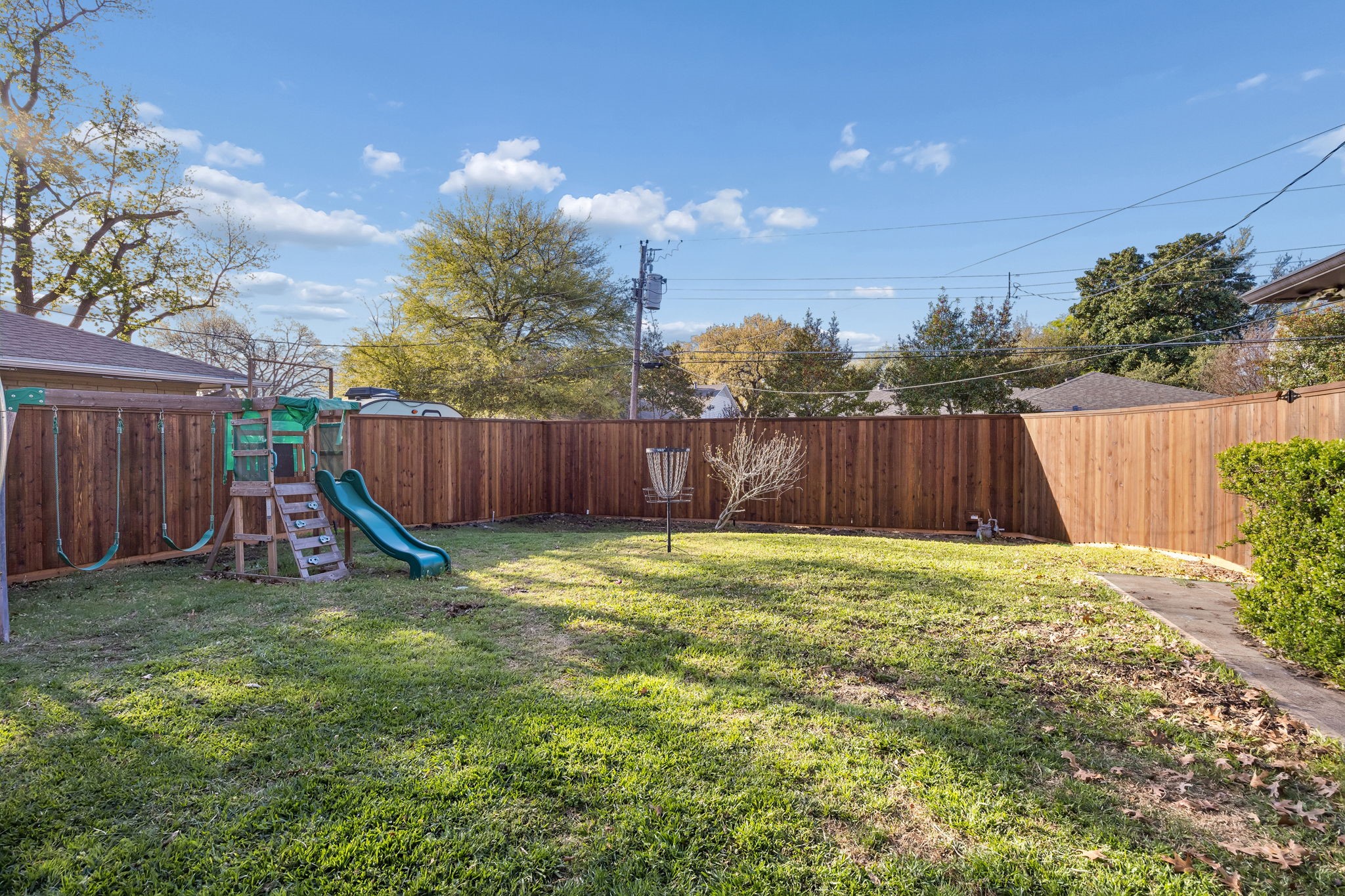 5622 Ledgestone Drive Dallas TX 75214