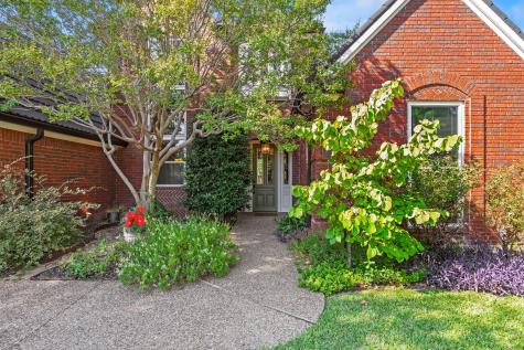 801 Spring Canyon Drive Irving TX 75063