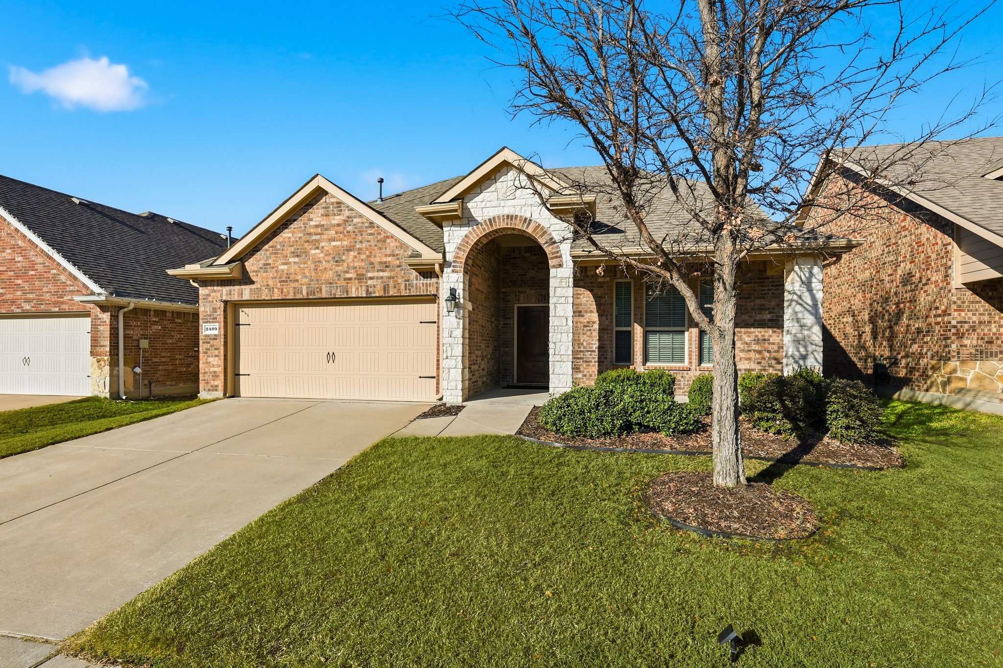 2409 Evening Stone Drive Aubrey TX 76227