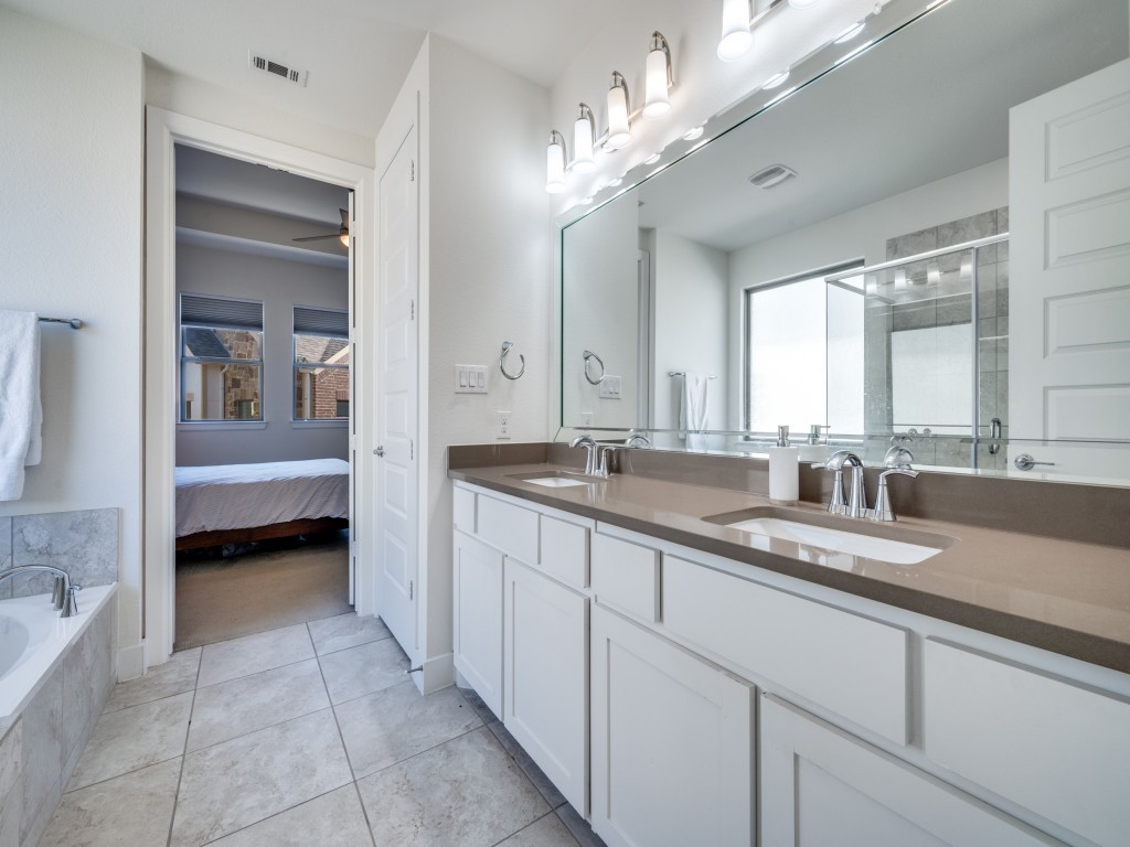 7832 Verona Place Dallas TX 75231