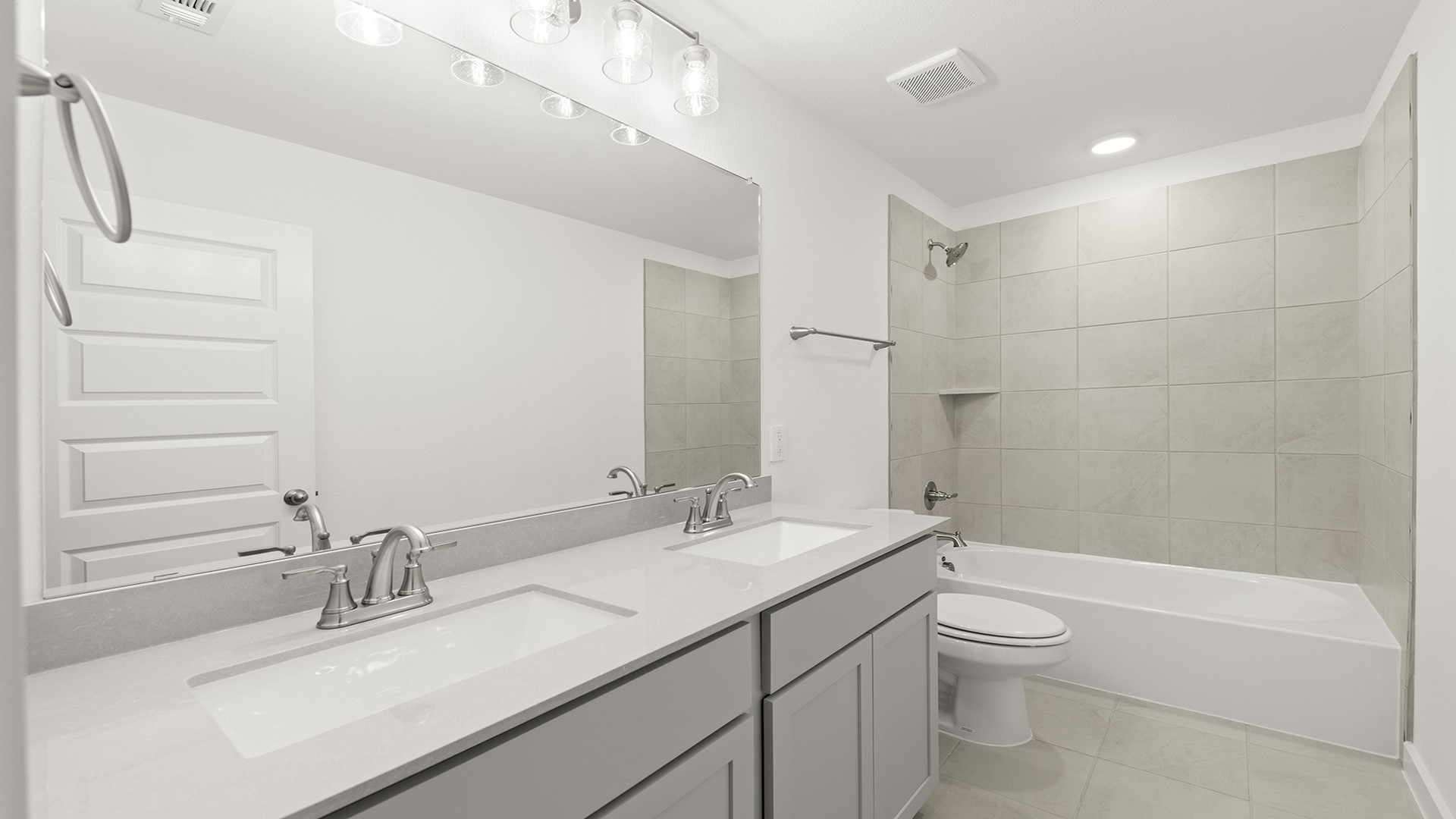 1628 Elle Aubrey TX 76227