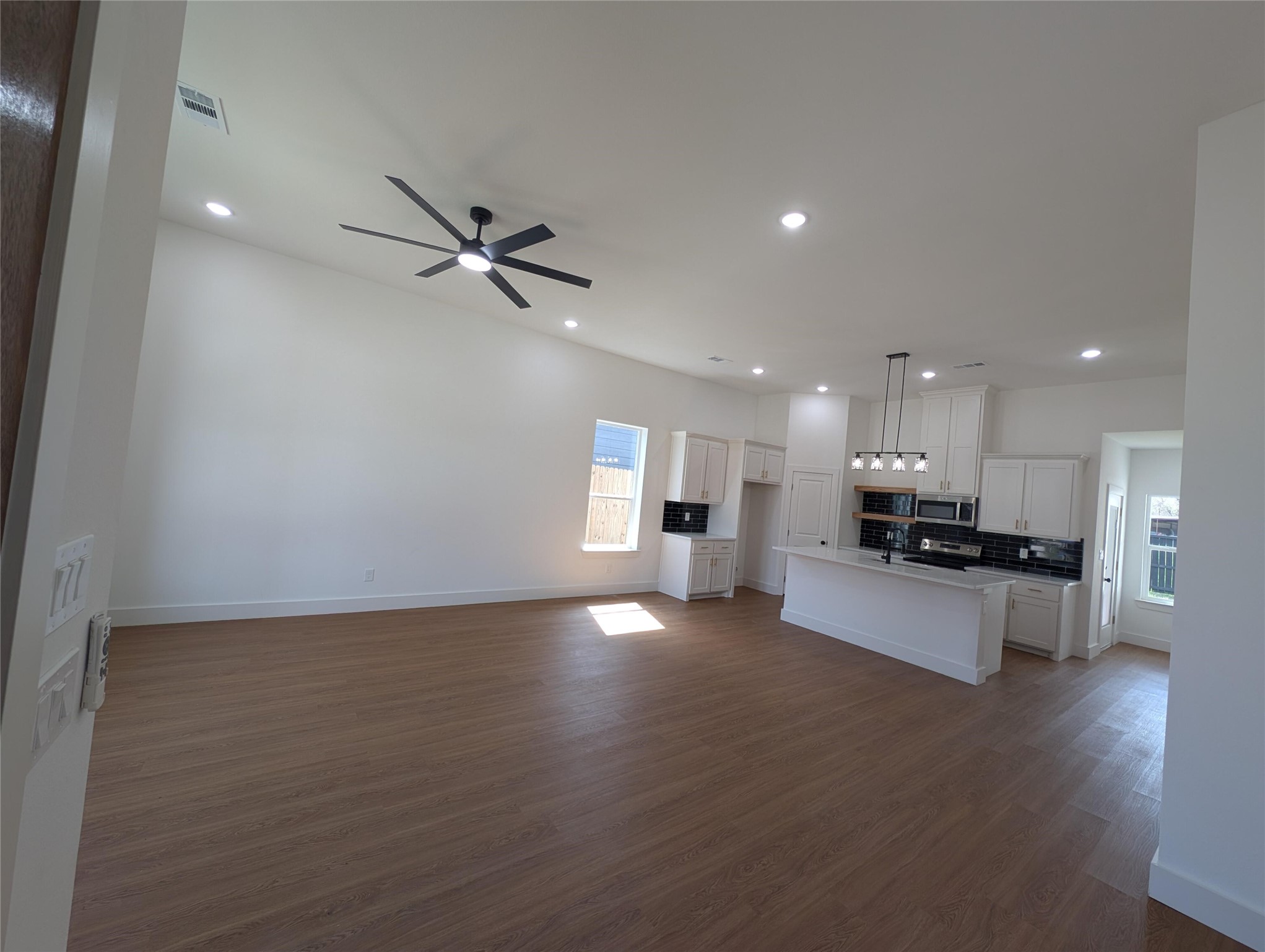 1890 Johnson Street Greenville TX 75401