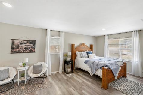 105 W College Street Blooming Grove TX 76626