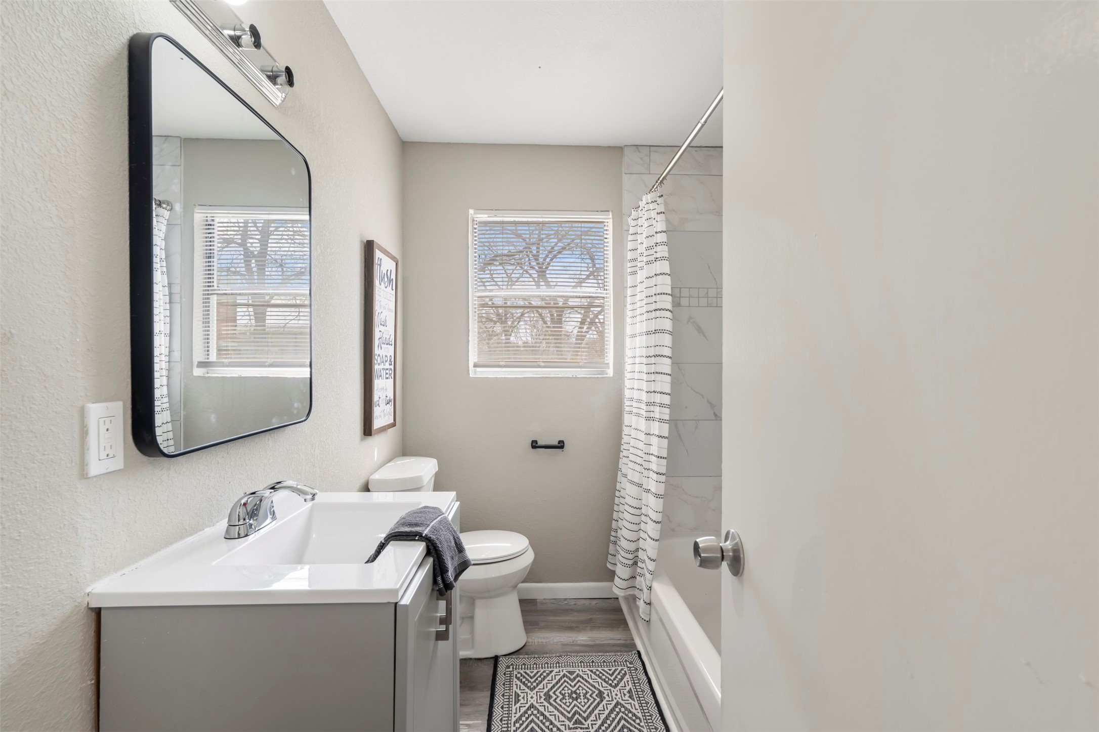 105 W College Street Blooming Grove TX 76626