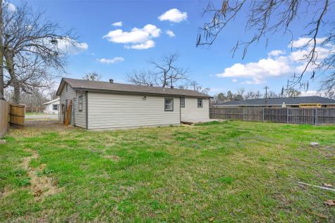 105 W College Street Blooming Grove TX 76626