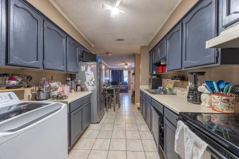 616 W Cedar Arlington TX 76011