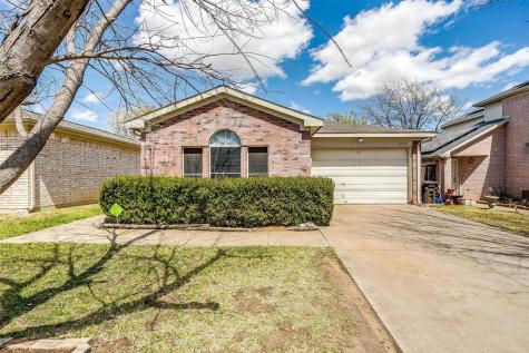 2600 Whitehurst Drive Fort Worth TX 76133
