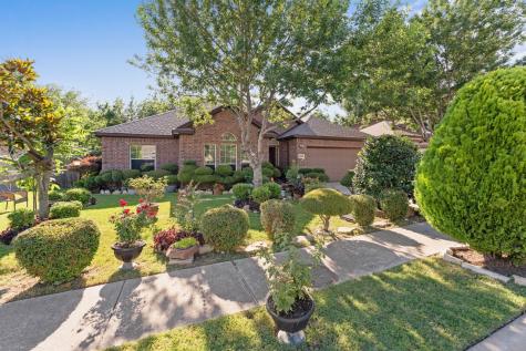 1025 Pearson Street Irving TX 75061