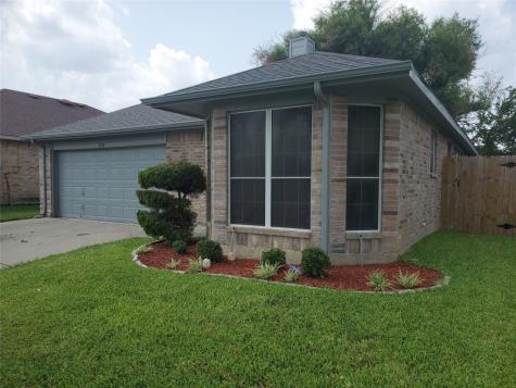 2116 N Kirbywood Trail Grand Prairie TX 75052