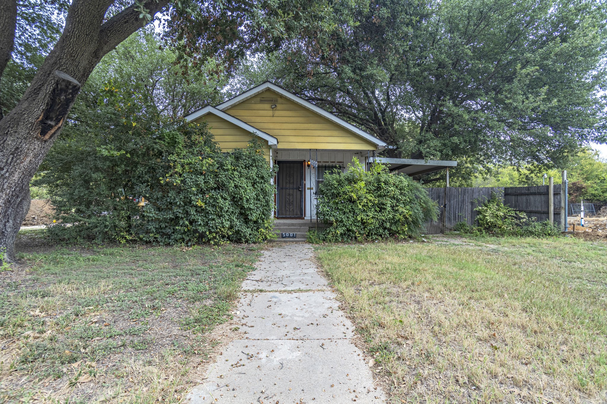 5001 Vinson Street Fort Worth TX 76103