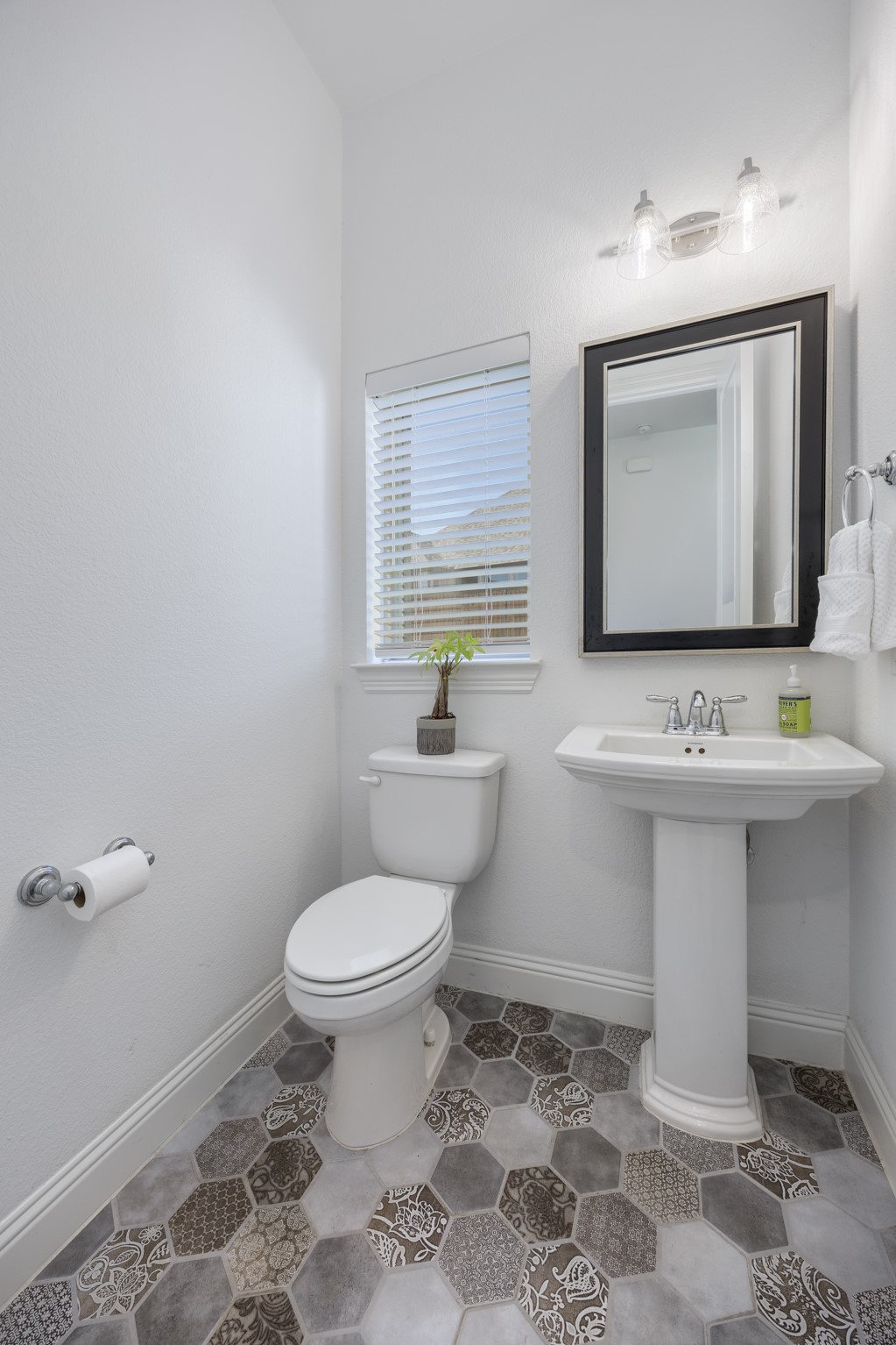 2405 Capitol Place Melissa TX 75454