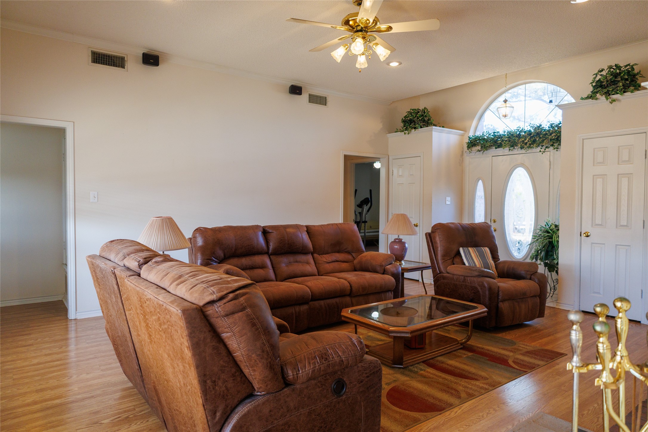 12987 County Road 452 Lindale TX 75771