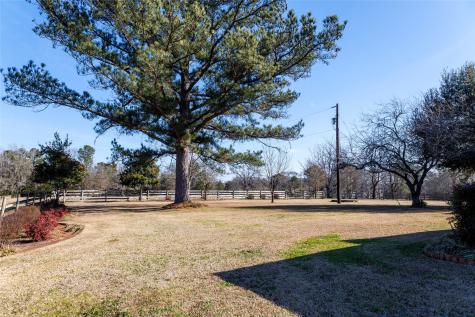 12987 County Road 452 Lindale TX 75771