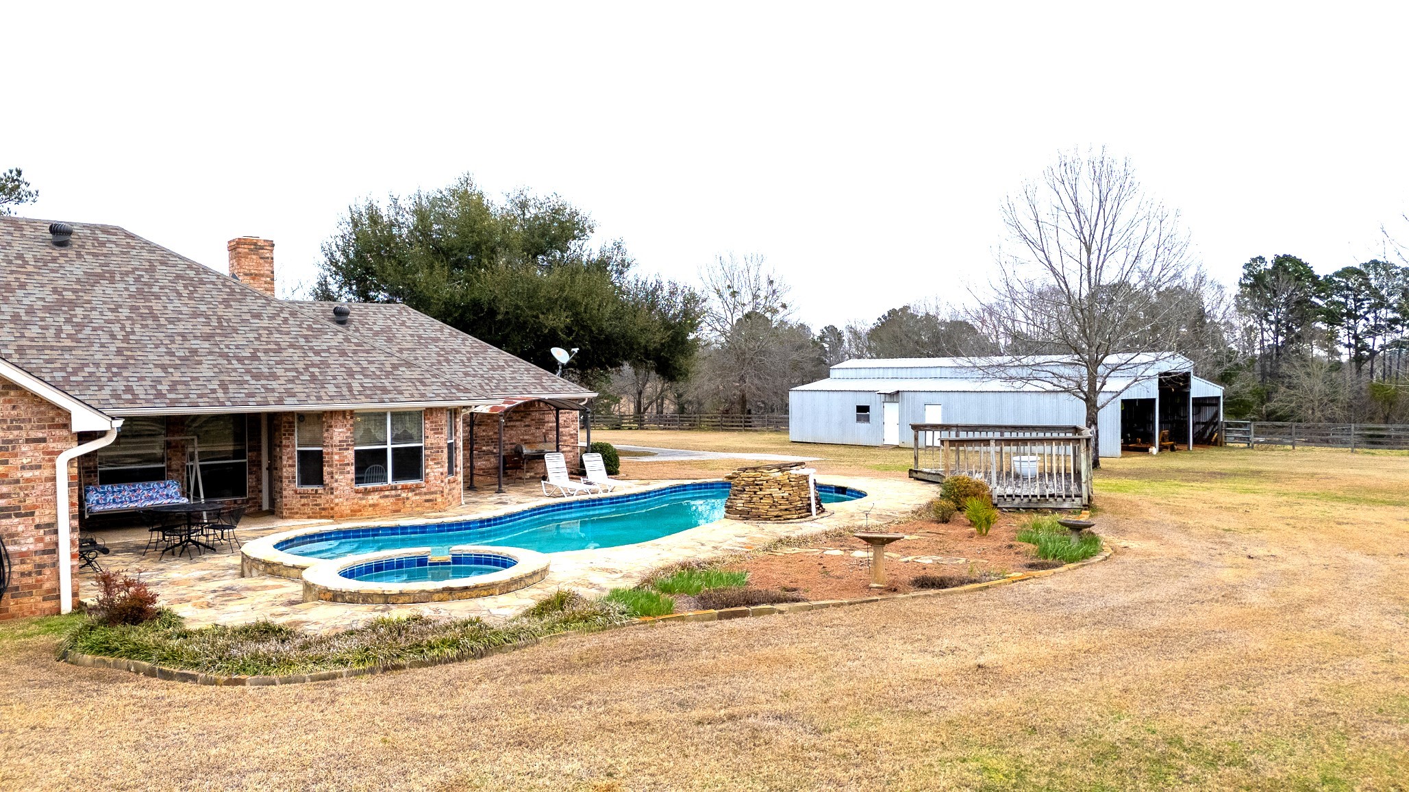12987 County Road 452 Lindale TX 75771