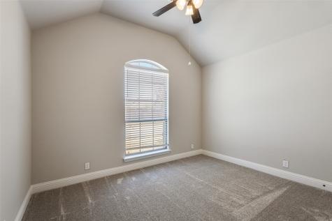 1606 De Berry Lane Princeton TX 75407