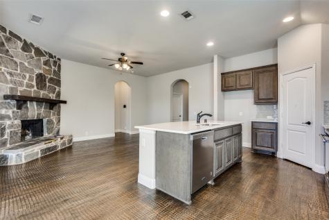 1606 De Berry Lane Princeton TX 75407