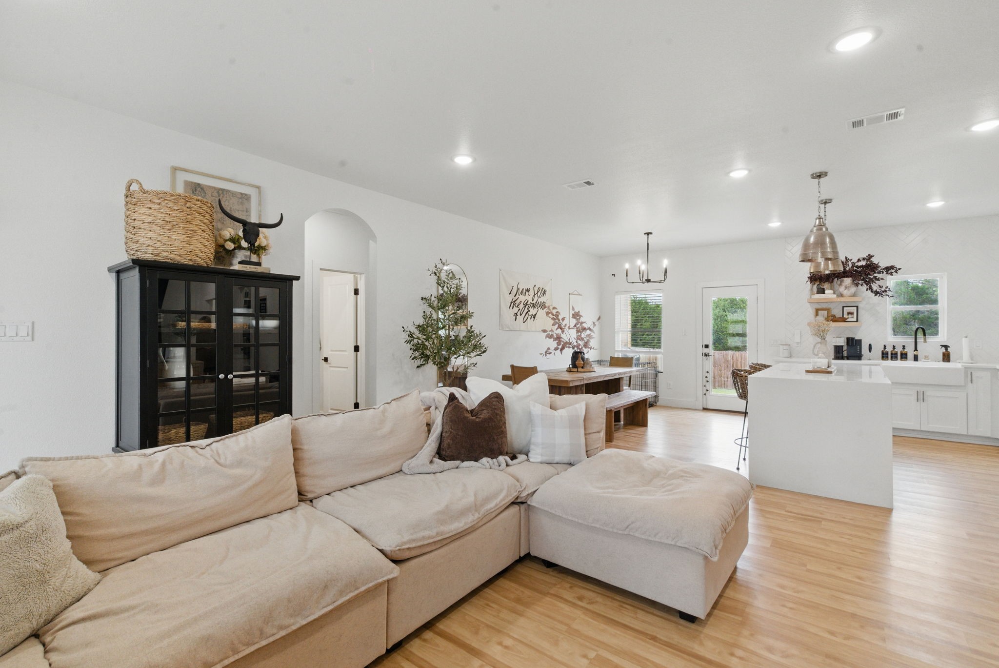 2312 Neches Street Granbury TX 76048