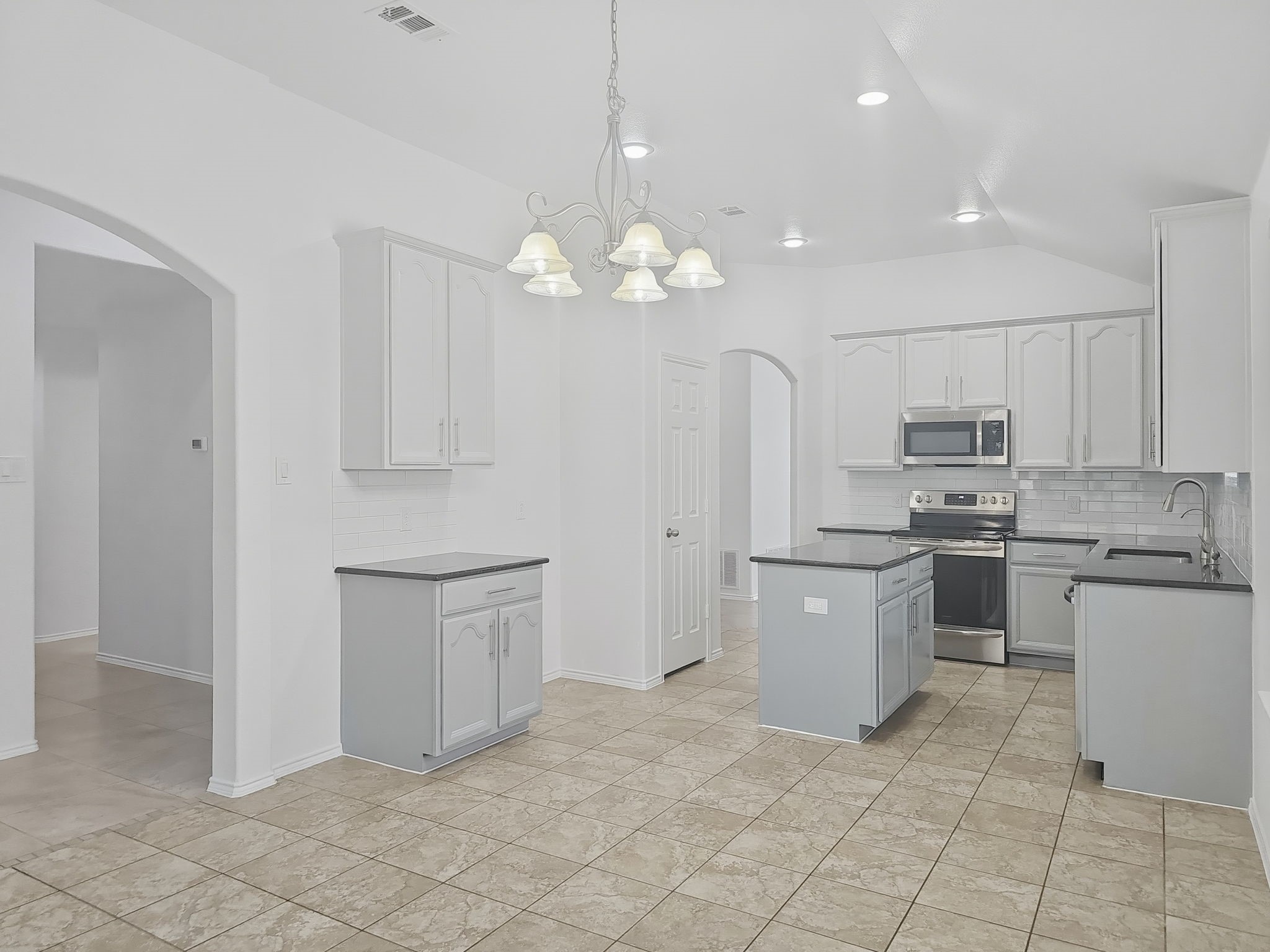 3321 Capetown Drive Denton TX 76208
