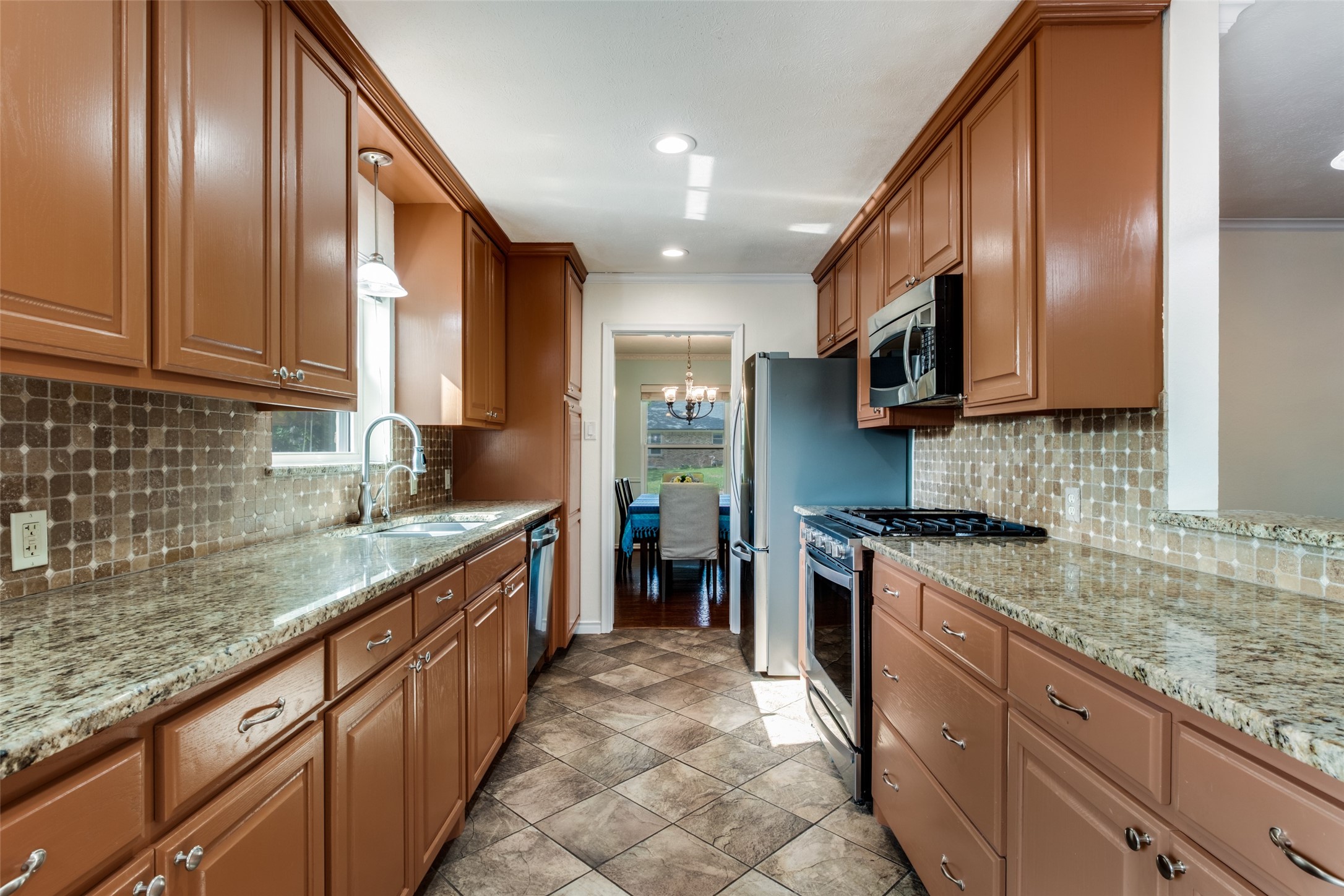 10946 Ridgemeadow Drive Dallas TX 75218