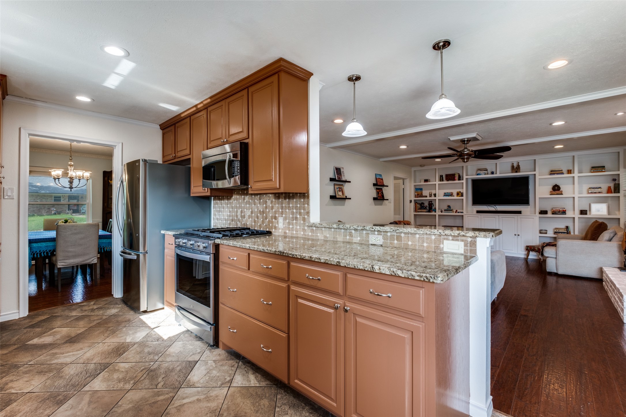 10946 Ridgemeadow Drive Dallas TX 75218