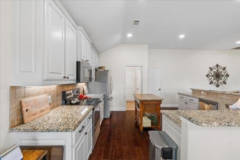 909 Winged Foot Corsicana TX 75110