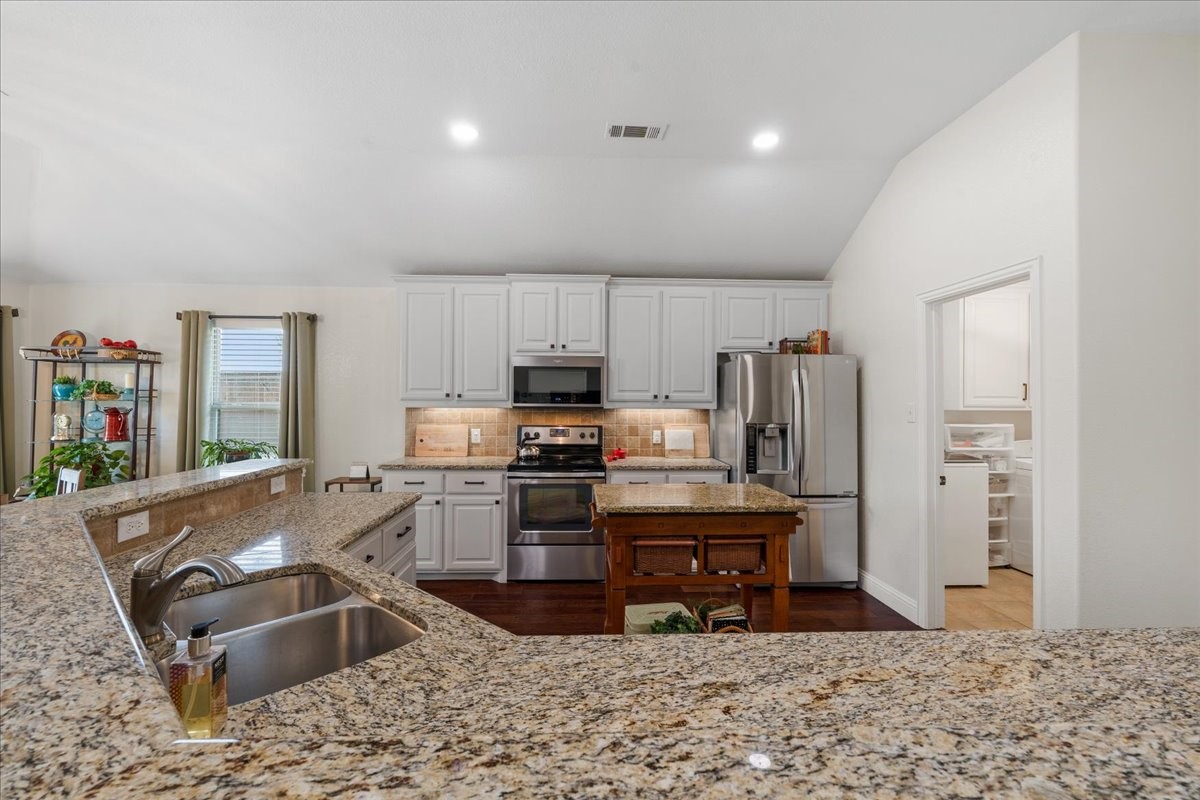 909 Winged Foot Corsicana TX 75110